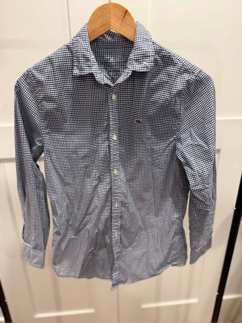 Vineyard Vines Boy’s 
Performance Blue Gingham Long-Sleeve Dress Shirt